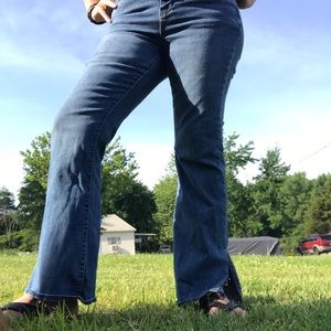 American Eagle Flair Jeans NWOT